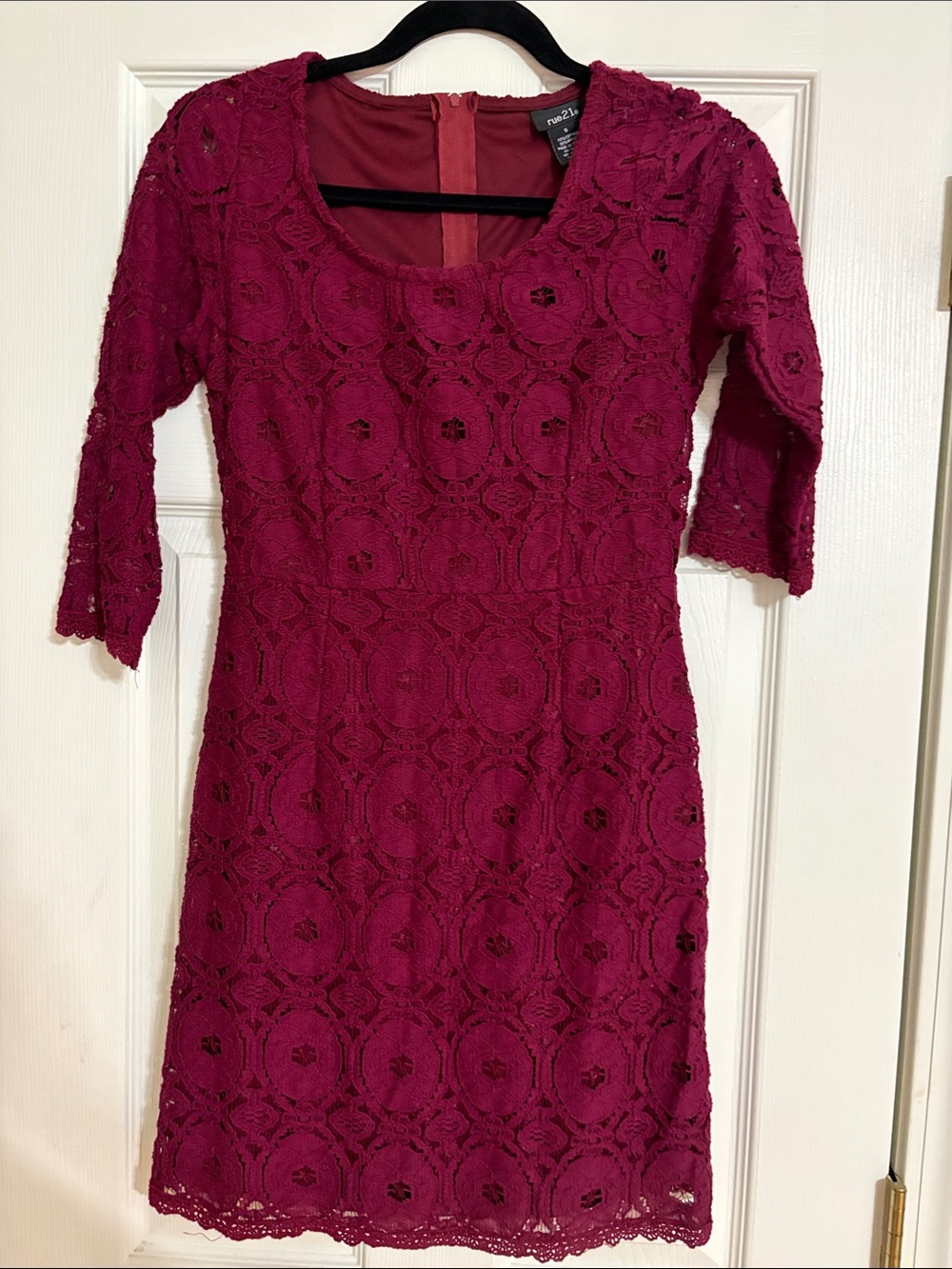 Rue 21 Fuchsia Lace Midi Dress